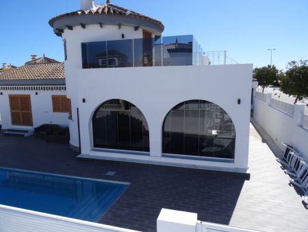 Glass Curtains and Glass Balustrades